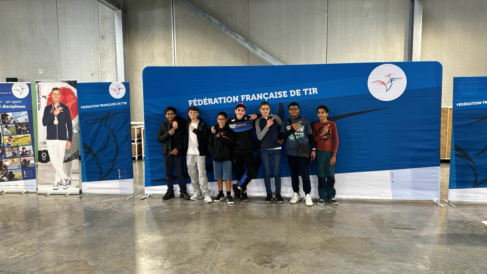 La délégation des jeunes athlètes des Ecoles de Tir de La Réunion est arrivée au Championnat de France de Châlons en Champagne