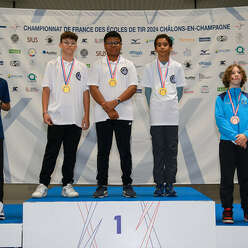 La délégation des jeunes athlètes des Ecoles de Tir de La Réunion brille au Championnat de Châlons en Champagne